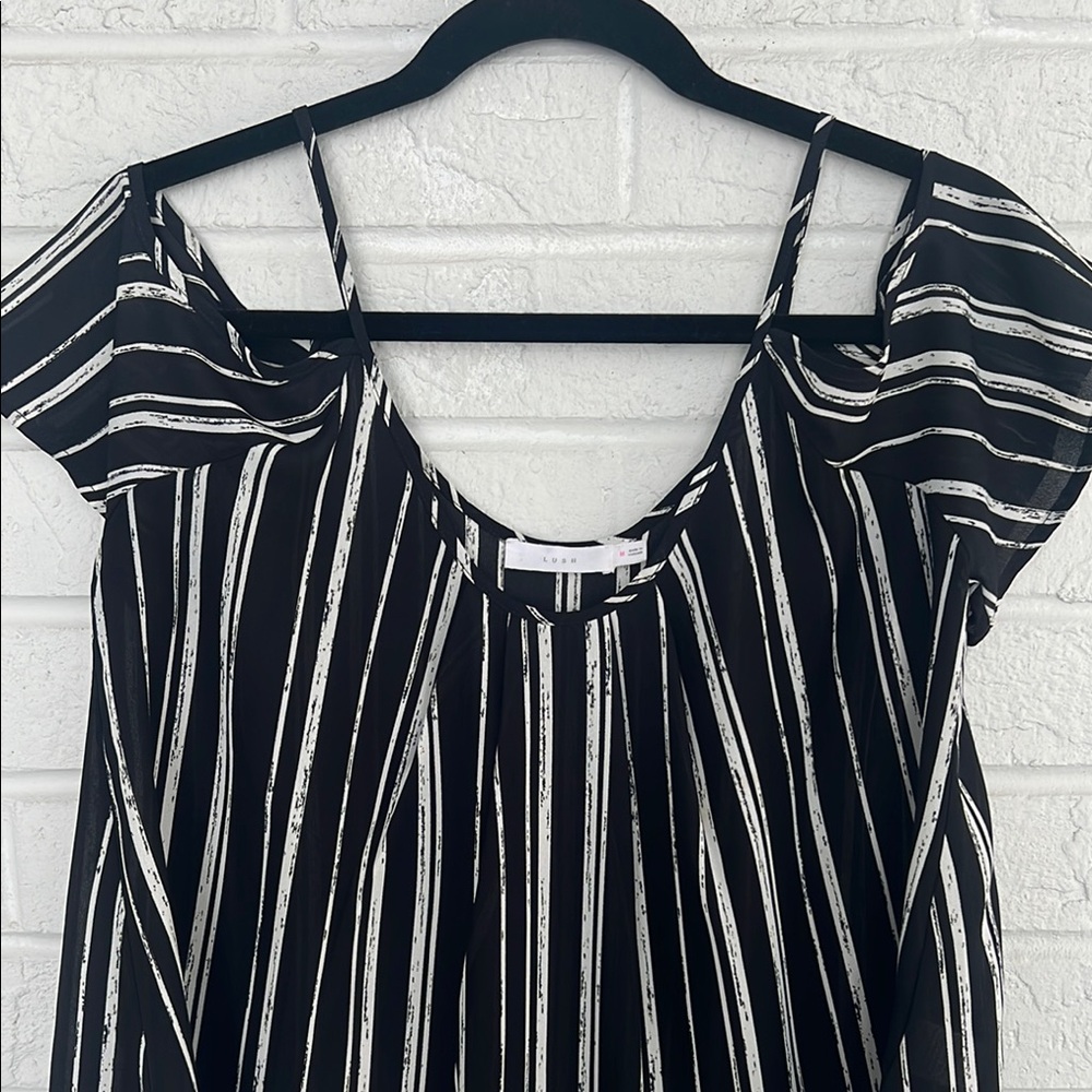 Lush Black and White Asymmetrical Cut Out Blouse - Picture 2 of 6